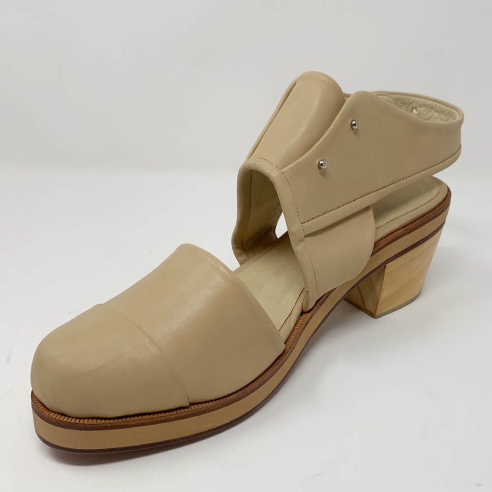 Juan Hernandez Daels Platform Leather Mules